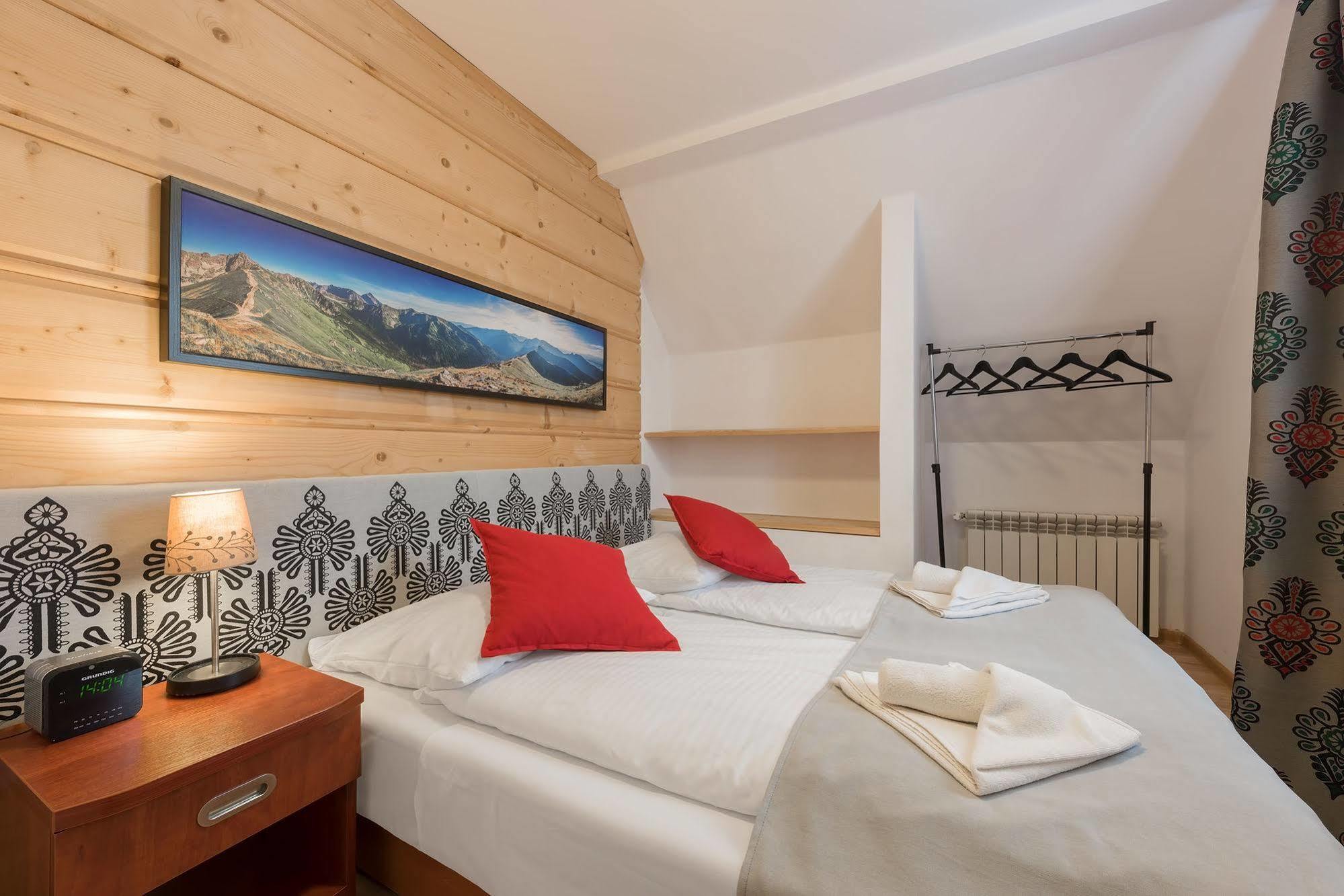 Aparthotel Delta Zakopane Ngoại thất bức ảnh